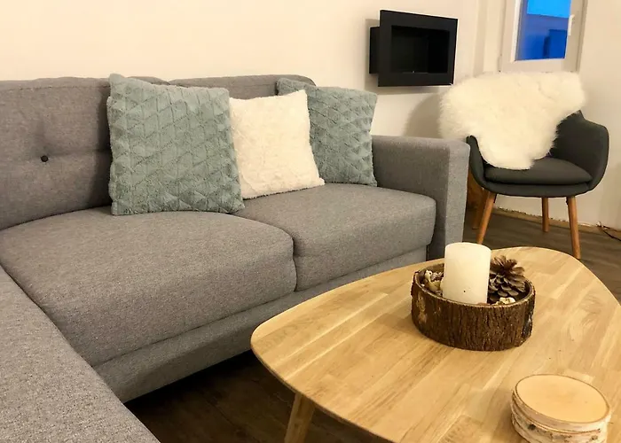Apartman Mlade Buky Lägenhet Mladé Buky